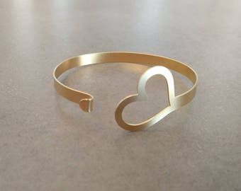 Gold Heart Bracelet, bridal Cuff Bracelet, Love Bracelet, Gold Cuff, Gold Bangle, Bangle Bracelet, Bracelet, Gift For Her, Christmas Gift