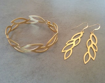 Gold Jewelry Set, Bridal Jewelry Set, Gold Bracelet, Gold Earrings, Jewelry Set, Jewelry, Leaf Earrings, Leaf Bracelet, Gold Jewellery Set