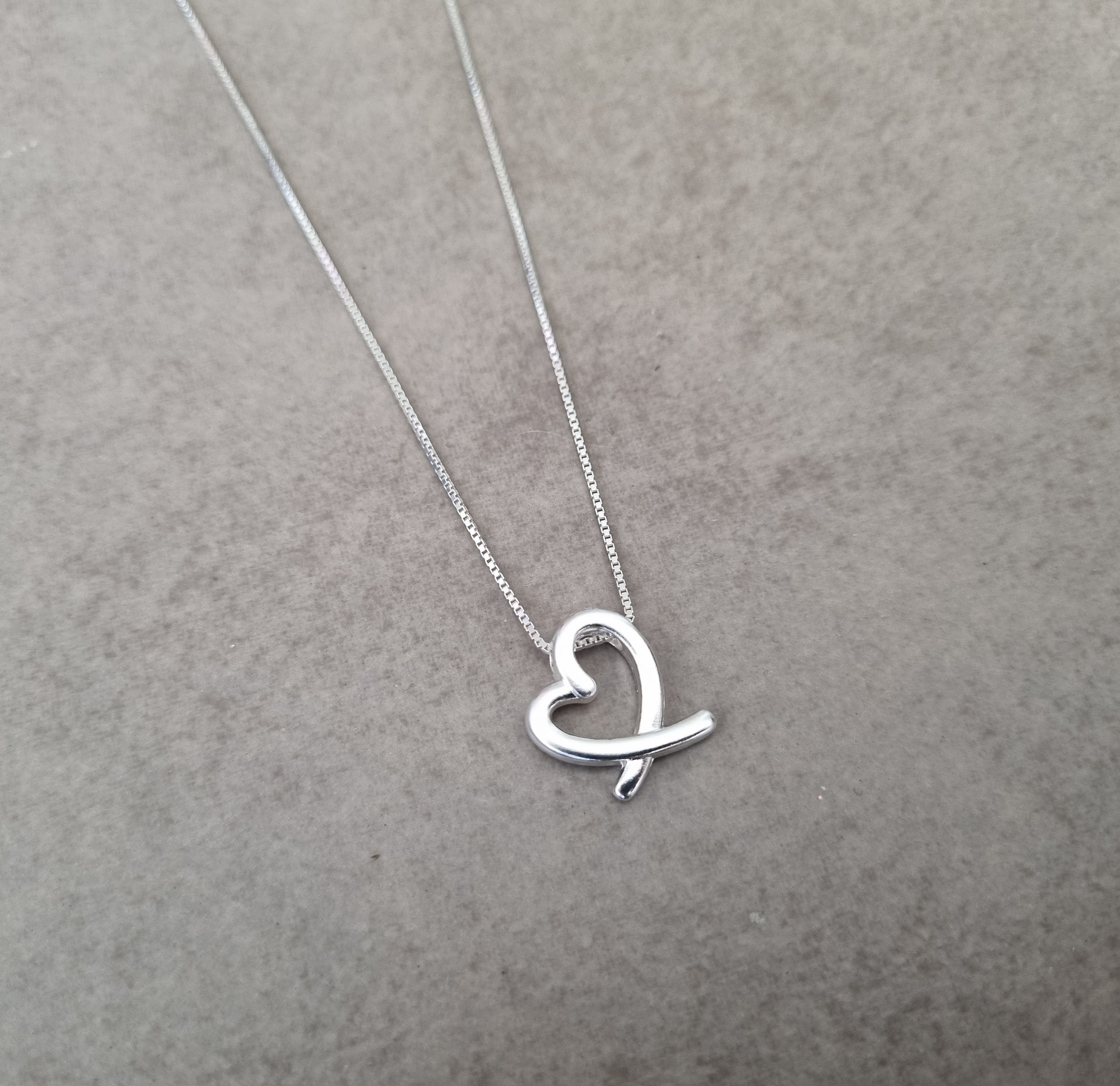 Silver Haert Necklace, Haert Necklace, Haert Jewelry, Haert Pendant, Silve Necklace, Silver Haert, Valentines Gift,  Tiny Haert Necklace
