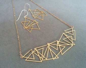 Gold jewelry set, geometric necklace and earrings