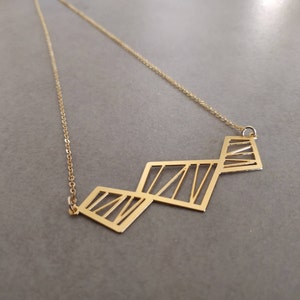 Gold Geometrische Halskette, Dreieck Halskette, Quadratische Halskette, Goldkette, Zarte Halskette, Geometrische Schmuck, Halskette, Dreieck Schmuck
