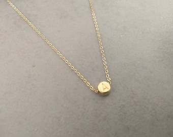 Collar para mamá, Collar con inicial para niños, Collar para abuela, Collar con nombre para niños, Collar dorado, Regalo para mamá, Collar con inicial, Collar con nombre