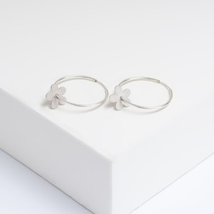 Silver Hoop Earrings, Flower Hoop Earrings, hoop earrings, Silver hoops, Silver earrings, Tiny Flower Earrings, Silver Flower Earrings