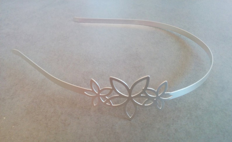 Silver headband Floral bridal headband Silver hair piece for wedding image 3