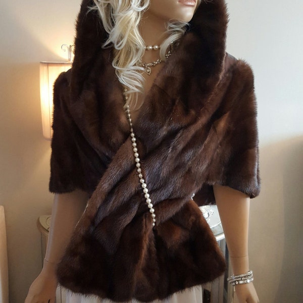Luxury Vintage - Sable-Brown -Mink - Stole - Genuine Fur  Shawl - Wrap-Cape- Mint Condition -Stunning Color - Luxurious Fur - Winter Wedding
