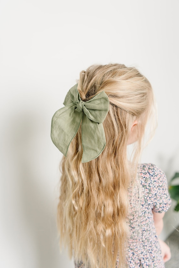 Hair Clip with Bow