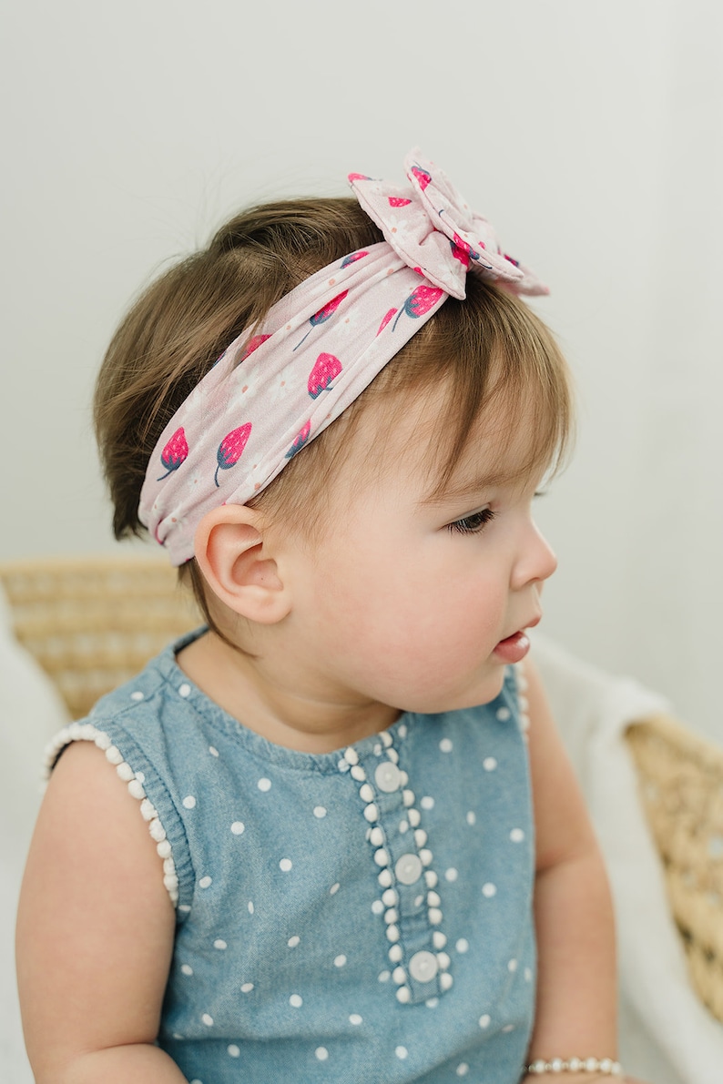daisies headband strawberry hair bow strawberry headband baby bow strawberry headwrap Double Bow Strawberries And Daises Nylon Headband