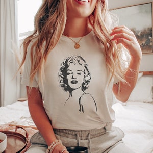 Marilyn Monroe shirt, Norma Jean shirt, Marilyn Monroe fan, Gift for friend, Portrait of Marilyn Monroe