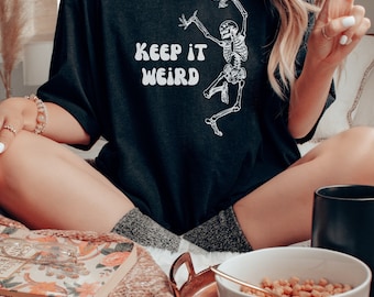 Camiseta Keep it weird, camiseta sobre crímenes reales, camiseta de podcast, fanático de Morbid, fanático de crímenes reales, camiseta rara