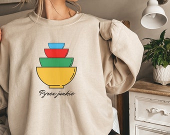 Pyrex Collector sweatshirt, retro inspired t shirt. Vintage pyrex, Retro Pyrex, Pyrex fan, gift for her, retro t shirt, sweatshirt