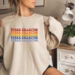 Pyrex Collector retro inspired t shirt. Vintage pyrex, Retro Pyrex, Pyrex fan, gift for her