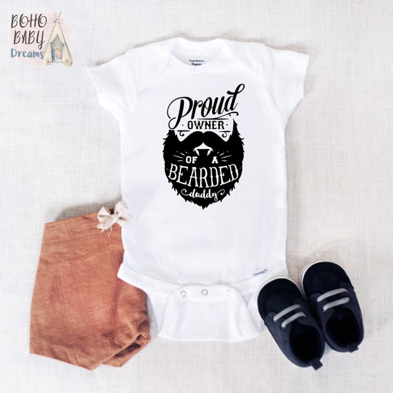 Proud Owner a Bearded Daddy Baby Onesie®, Funny Baby Clothes, bearded dad onesie®, Beard Daddy Outfit, Beard Baby Clothes, bearded dad gift! Il_570xn