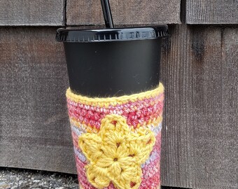 Star Crochet Cup Cozy: Handmade Cotton Drink Sleeve.