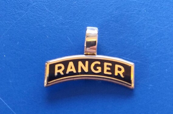 ARMY Ranger & USMC Gold Wing Jump Pendant - Etsy