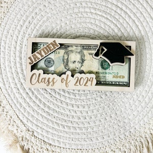 Portamonedas de Graduación Personalizado: Caja de Madera para Tarjetas de Regalo