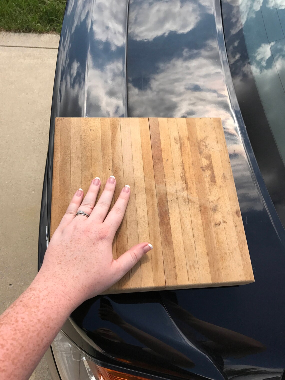 Cutting board with cute peg legs Etsy