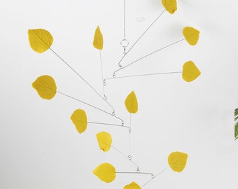 Leaf Mobile, Mobile Yellow Leaf, Modern Kinetic Mobile, Modern Yellow Leaf Mobile, Hanging Mobile, Modern Mobile, Sculpture, Modern Home