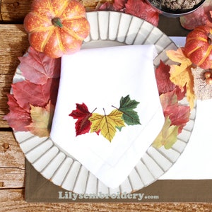Maschinenstickerei Design - 3 Ahorn Blätter im Herbst Designs in 3 Größen