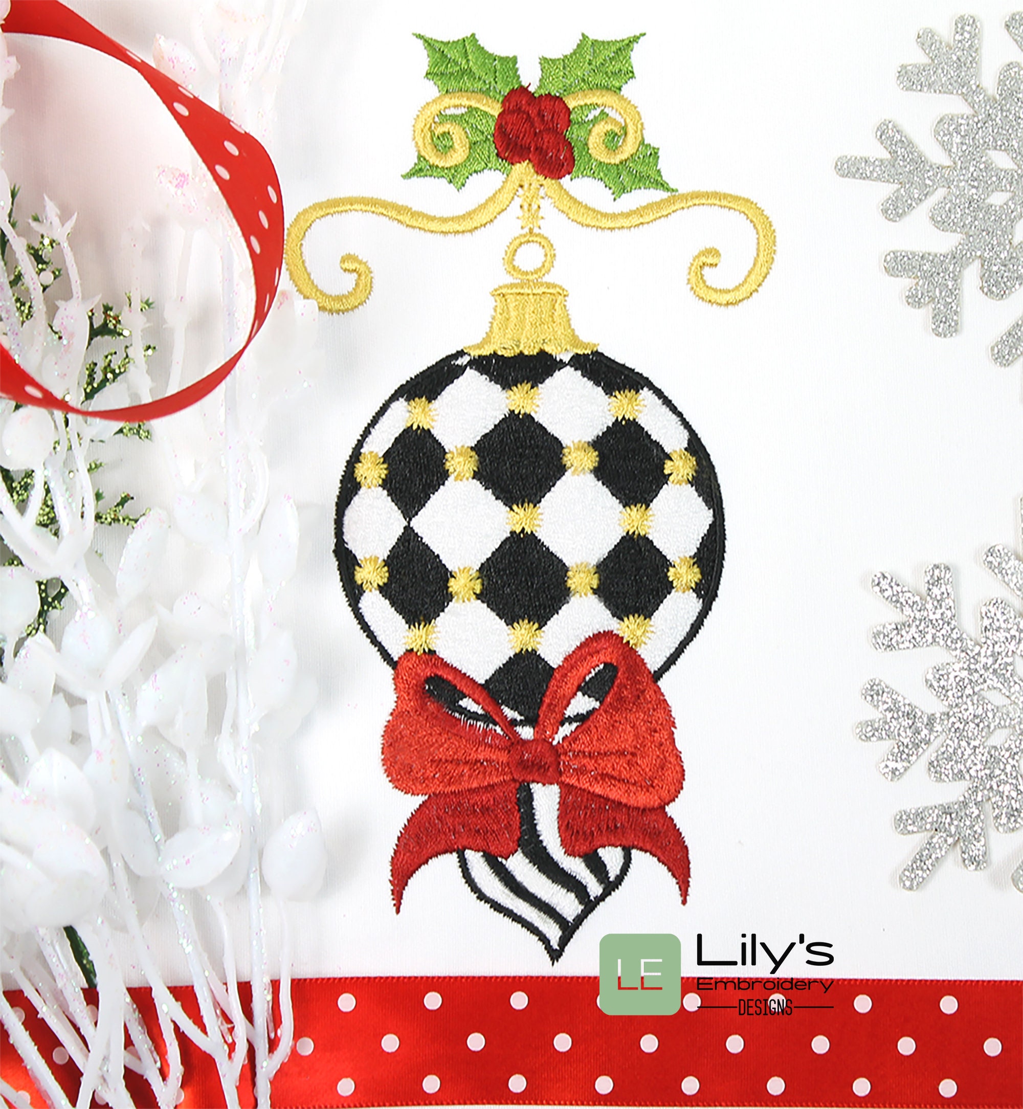 Harlequin Christmas Ornament Machine Embroidery Design - Etsy