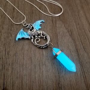 Glow Dragon Necklace, Glowing Crystal, Glow in the Dark Jewelry, Men&#39;s or Women&#39;s, Sci Fi Jewelry, Unique Geek Gift for Dragon Lover