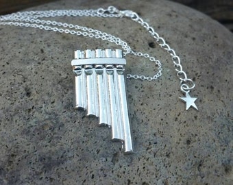 Peter Pan Flute Necklace, Pan Flute Pendant, Neverland, Peter Pan Costume Jewelry, Peter Pan Jewellery, Peter Pan Cosplay, Music Necklace