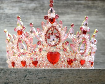 Queen of Hearts Crown, Red Crown with Black Hearts, XL Red Rhinestone Crystal Crown with Spikes, Rise of Red Cosplay Queen of Hearts Costume