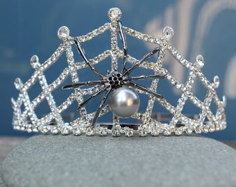 ✧tiara✧ il_340x270.5369742385_39wg.jpg