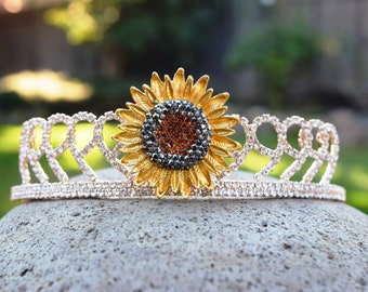 The Floral Garden Baroque Rhinestones Tiara S29eb0d4cface407cafd44951a6cfc  main image 4