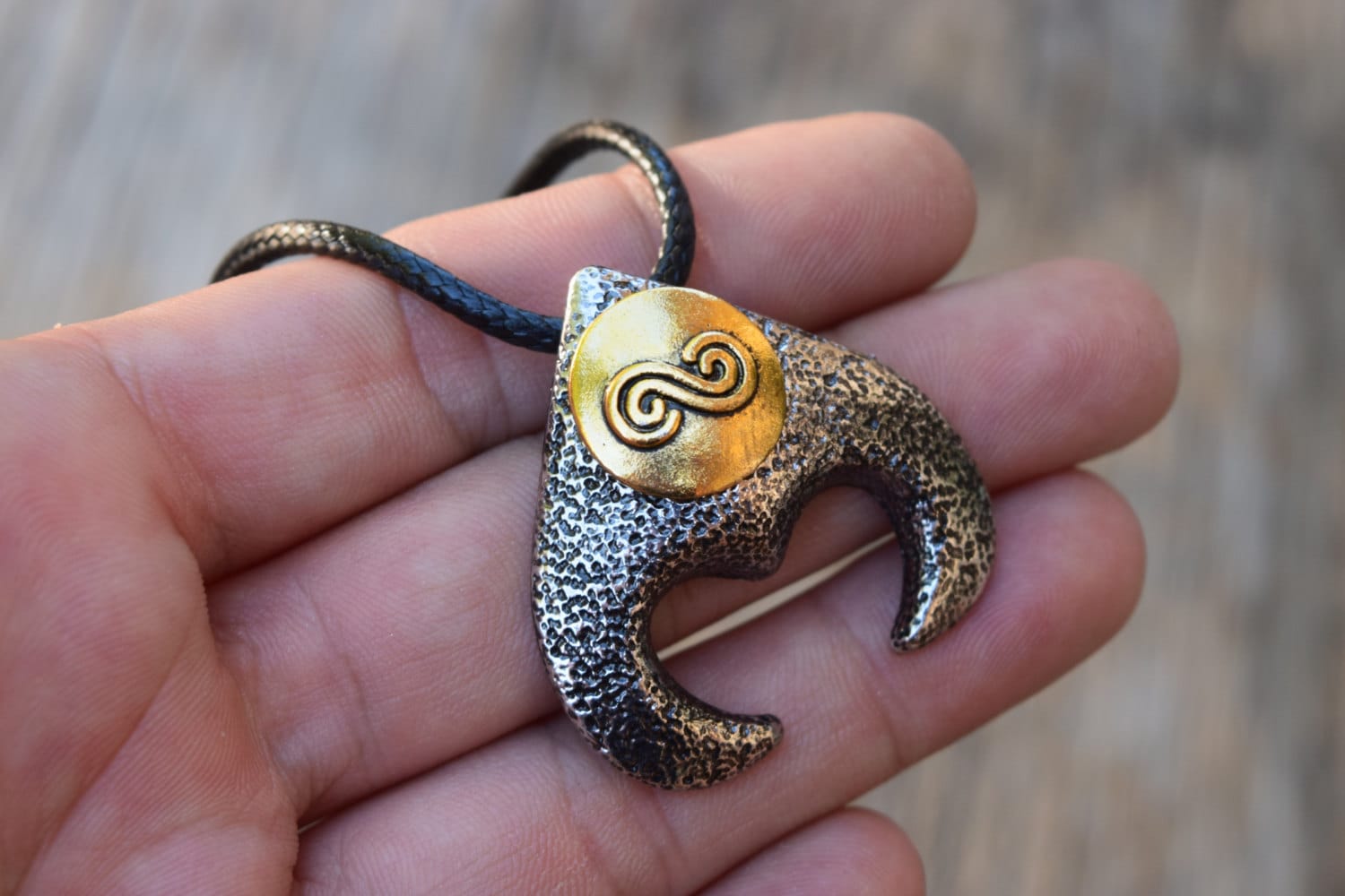 Labyrinth jareth necklace outlet