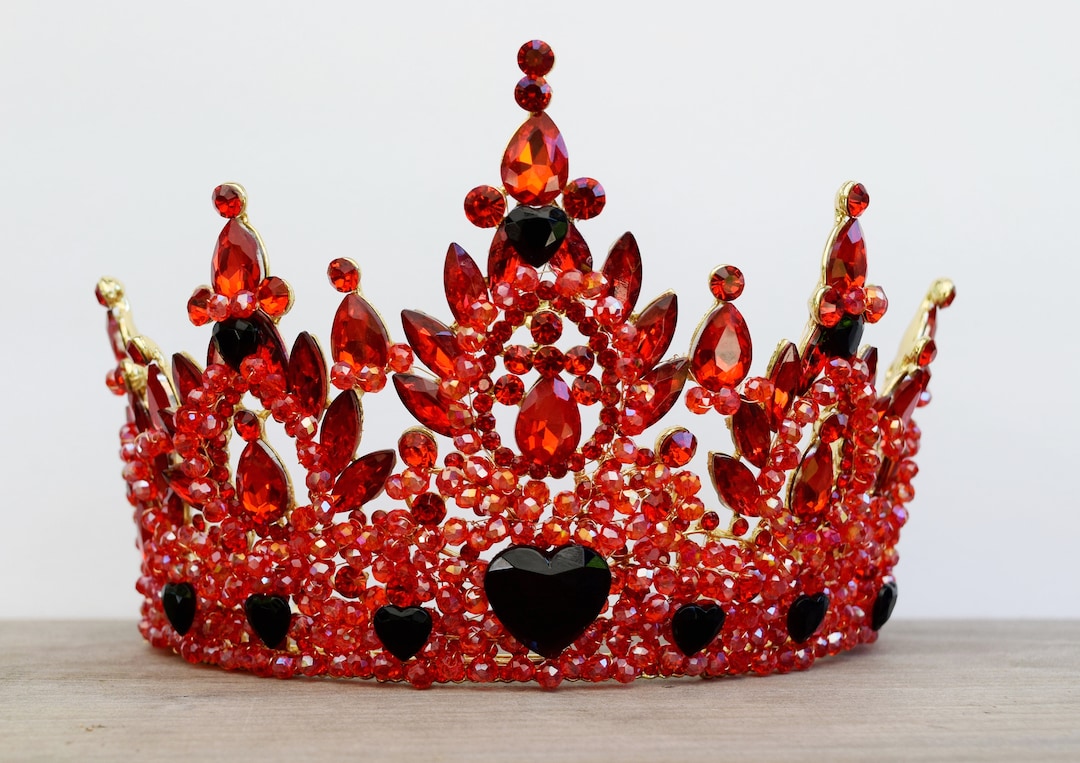 Queen of Hearts Crown, Red Crown With Black Hearts, XL Red Queen of Hearts Crown, Red Crown With Black Hearts, XL Red