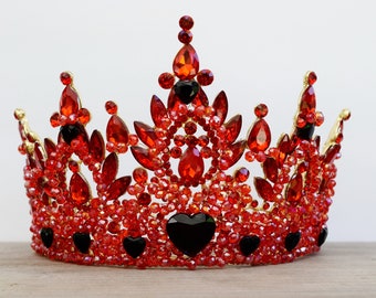 Queen of Hearts Crown, Red Crown with Black Hearts, XL Red Rhinestone Crystal Crown with Spikes, Rise of Red Cosplay Queen of Hearts Costume