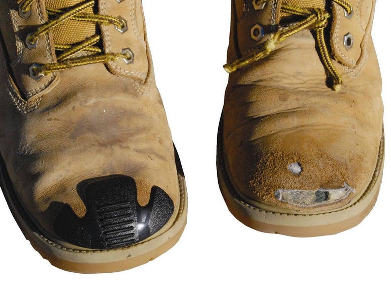 work boot toe protection