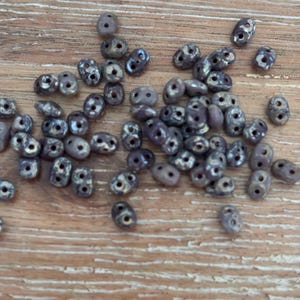 Czech Superduo Seed Beads 2.5 x 5mm | 10g Tube | Opaque Lilac Picasso