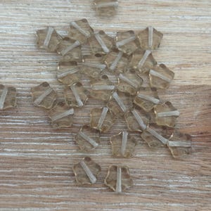 Czech Pressed Glass Beads 8mm Stars | Light Topaz | 30 beads loose | Jewellery Making