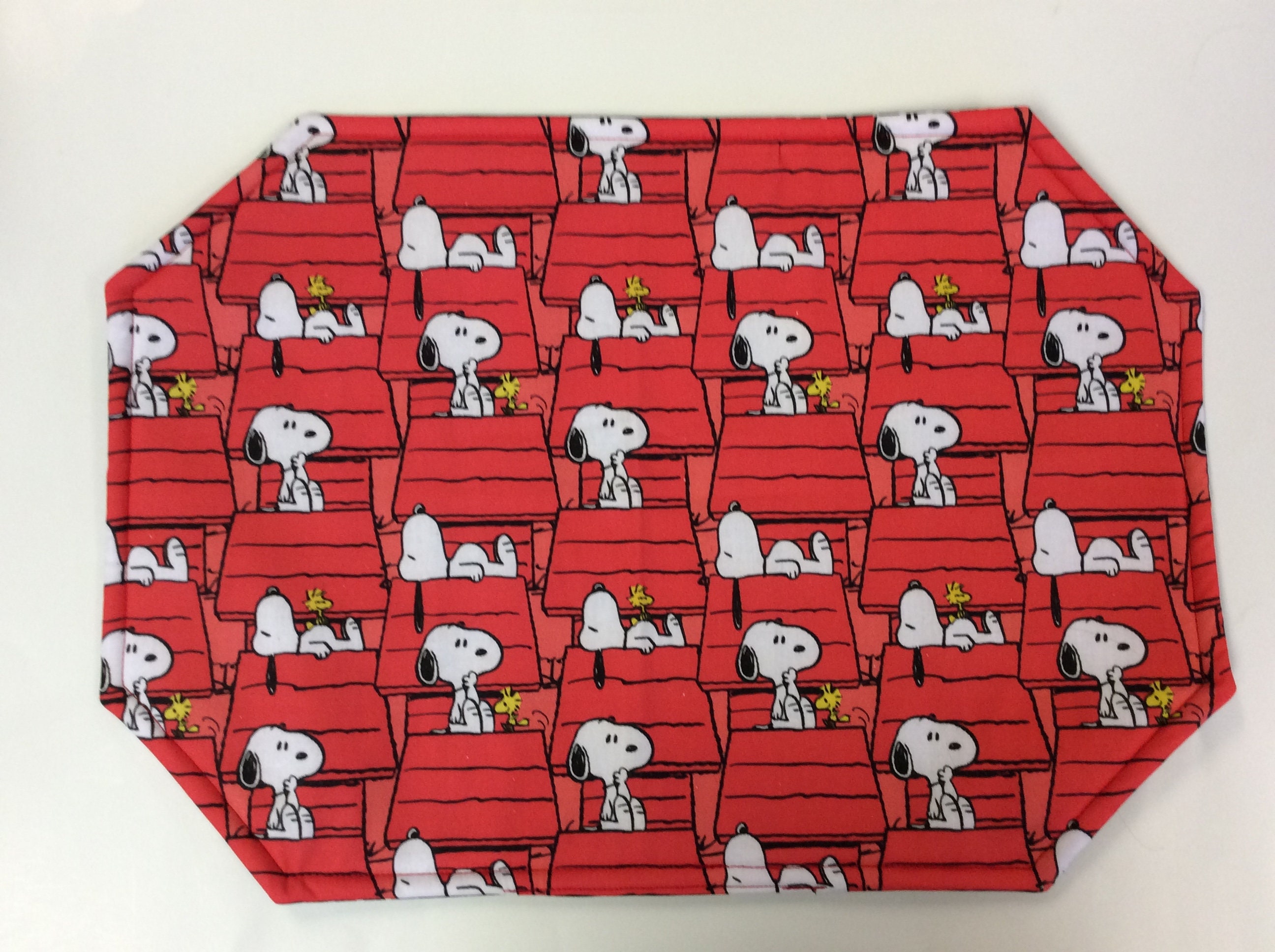 SNOOPY/PEANUTS/Placemats/Reversible/Snoopys House/Set of 4 Or | Etsy