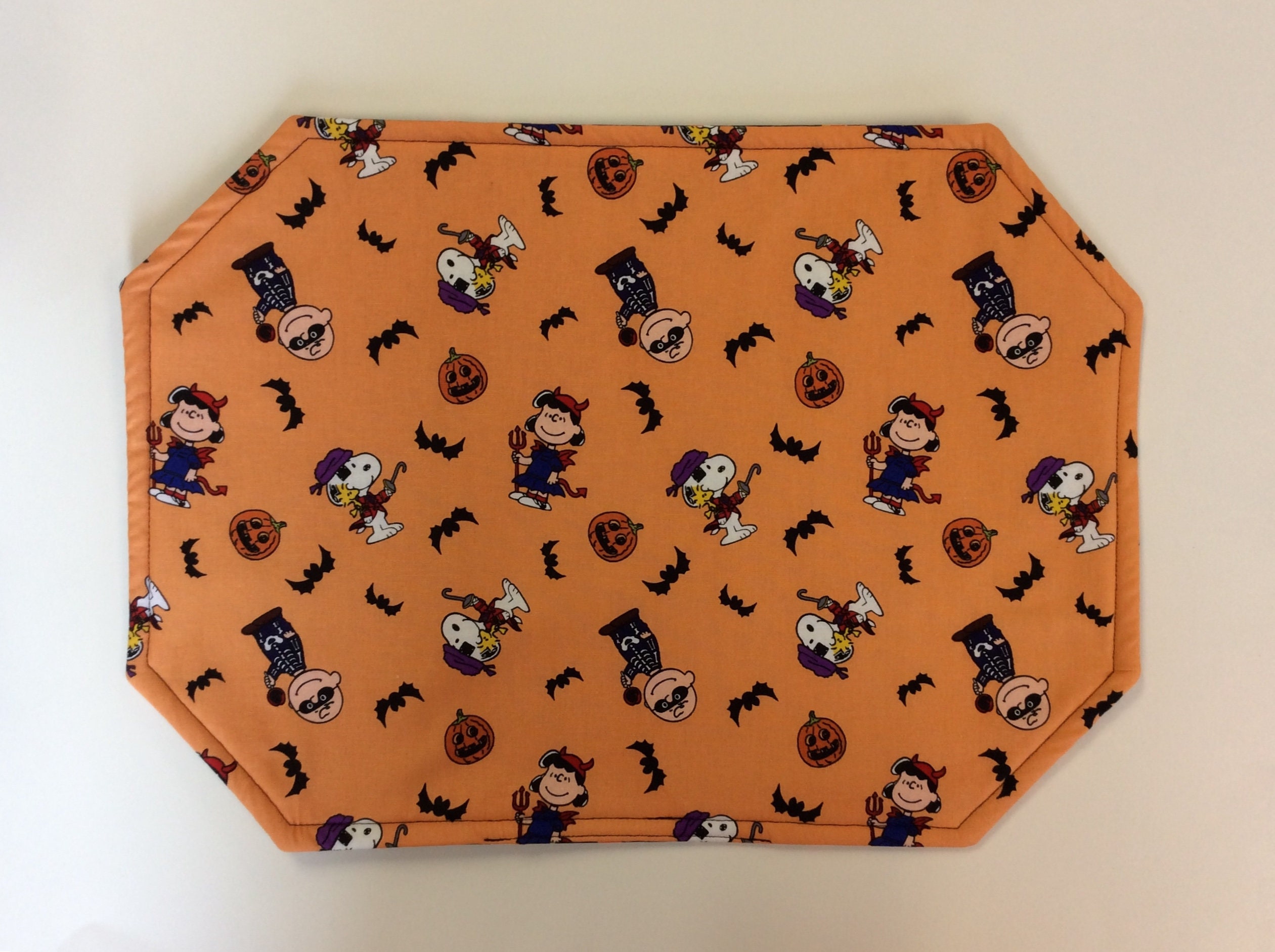 Snoopy/peanuts/placemats/charlie - Etsy