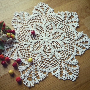 White crochet doily, Handmade table decoration, home decor, Centerpiece, Gift Idea