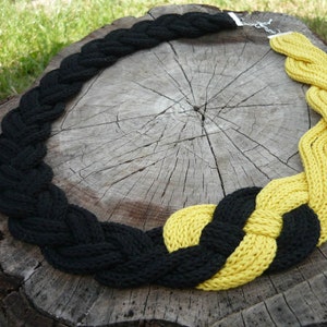 Crochet necklace, tricotin jewelry, crochet jewelry, knitted jewelry