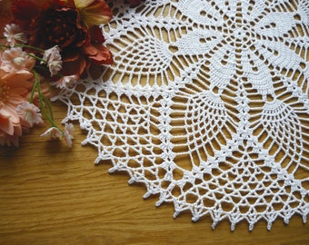 White crochet doily, Handmade table decoration, home decor, Centerpiece, Gift Idea