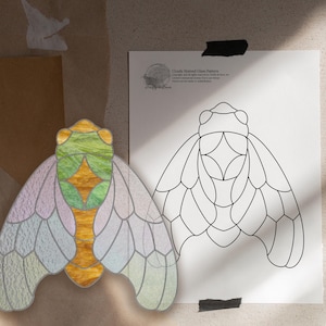Cicada Stained Glass Pattern. Intermediate Stained Glass Pattern. PDF FILE. Digital Download.
