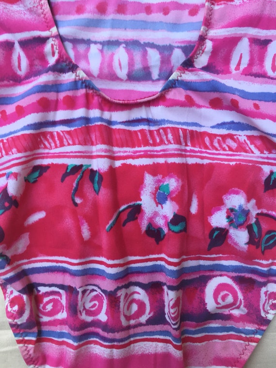 Vintage 90s deadstock pink patterned swimsuit - image 8