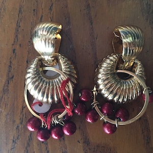 Vintage 80s gold tone and red charms clip on earrings