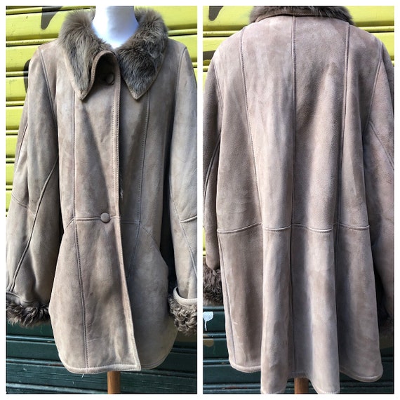 Vintage 80s beige shearling / 80s Sheepskin coat - image 2