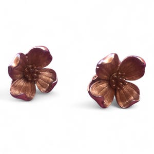 Vintage Crown Trifari clip ons flower earrings