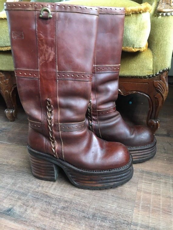El Dante’s 90’s platform boots