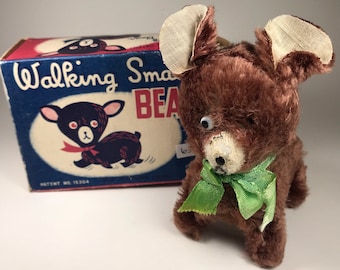 Oso de juguete pequeño de cuerda para caminar, vintage, de los años 60, con su caja original