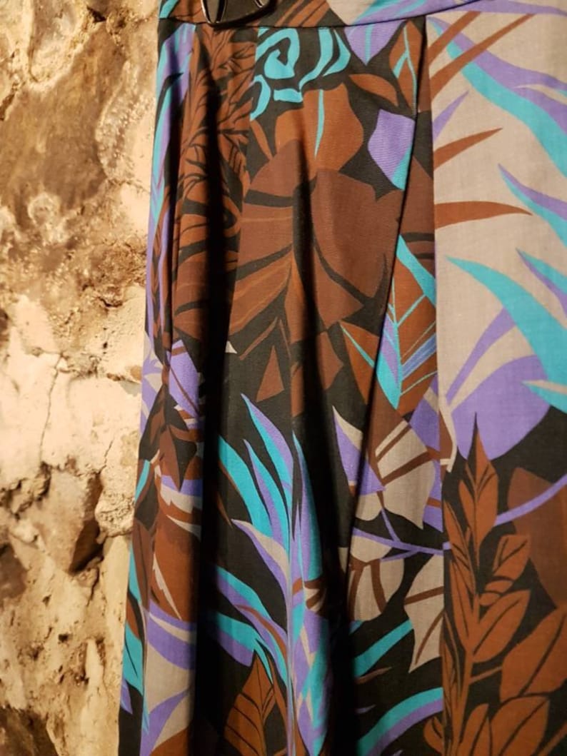 VINTAGE nature inspired print skirt