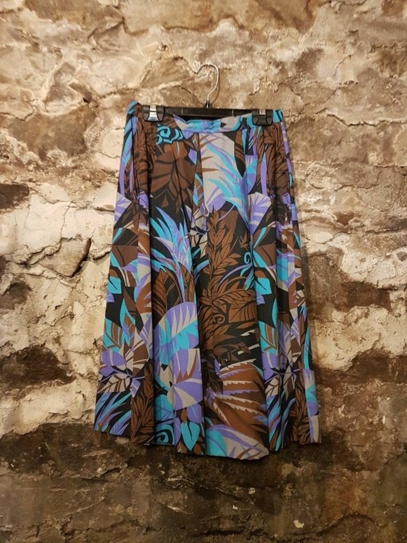VINTAGE nature inspired print skirt