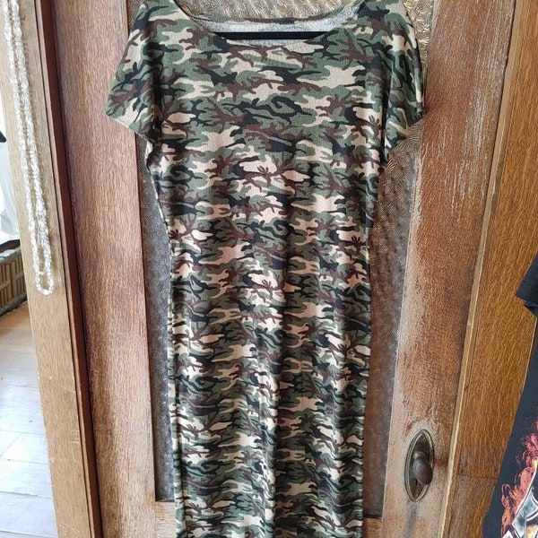 Vintage Women's Camouflage Half-Sleeve Dress