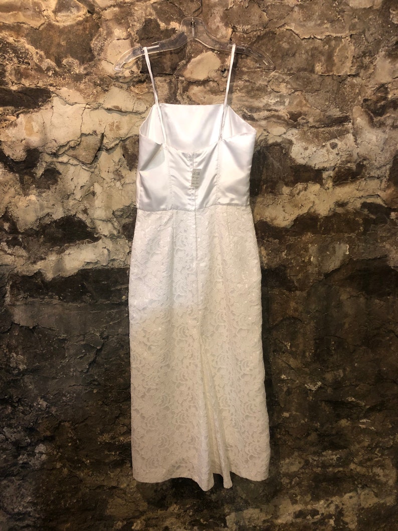 VINTAGE White Lace Pencil Wedding Dress